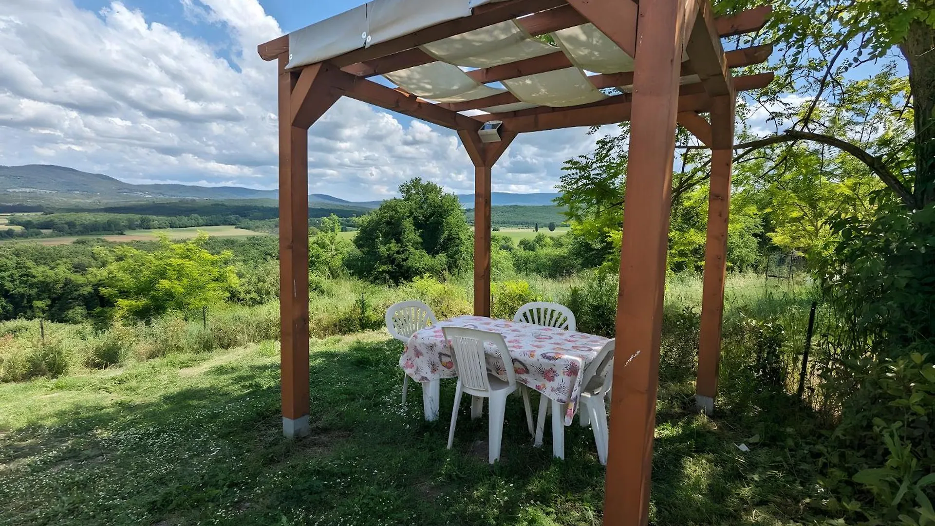 Agriturismo Le Ville Lano Italy