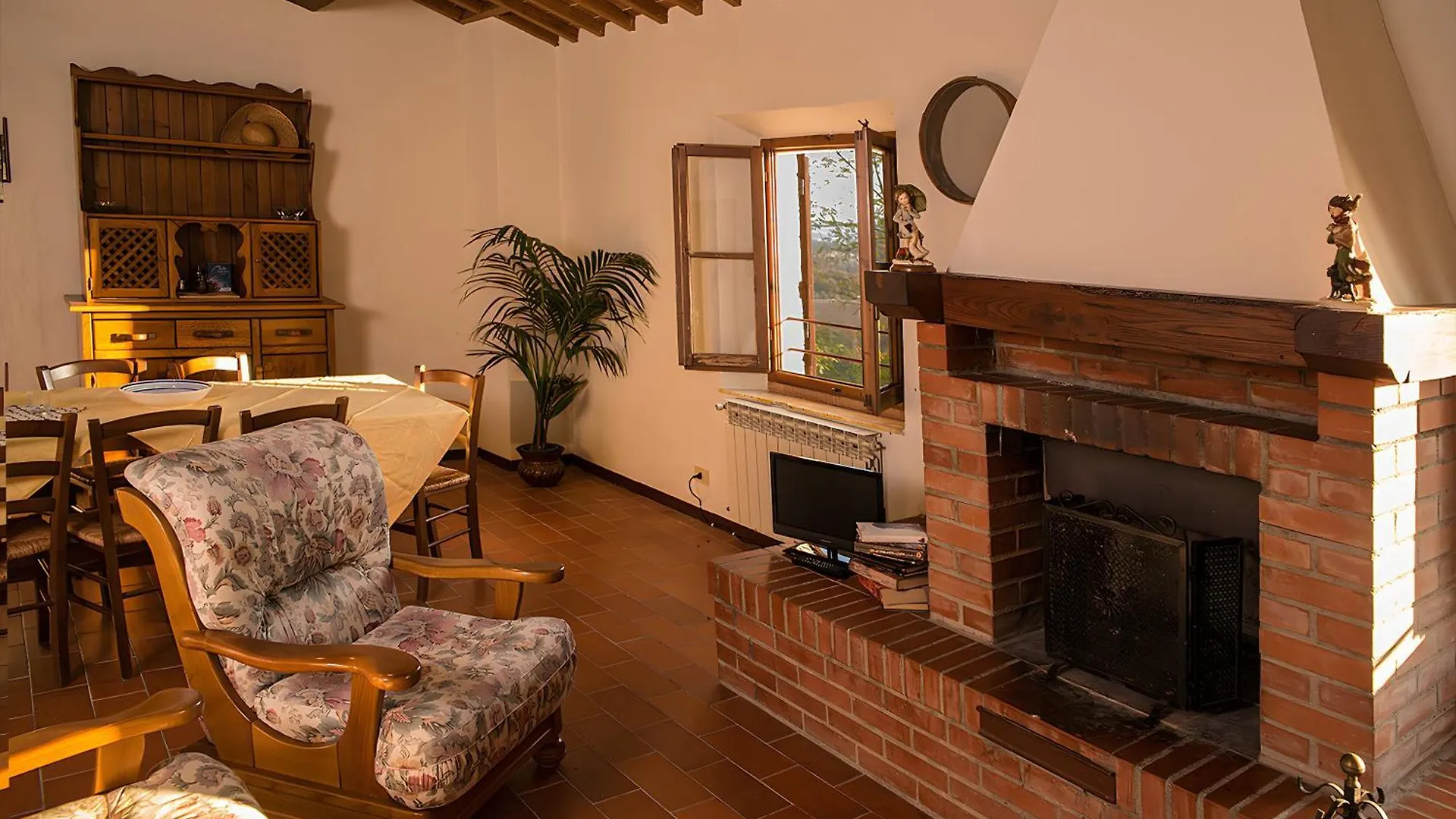 Agriturismo Le Ville Lano Italy