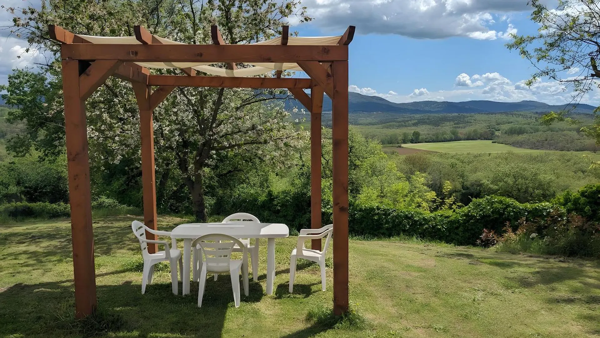 Agriturismo Le Ville Lano Holiday home